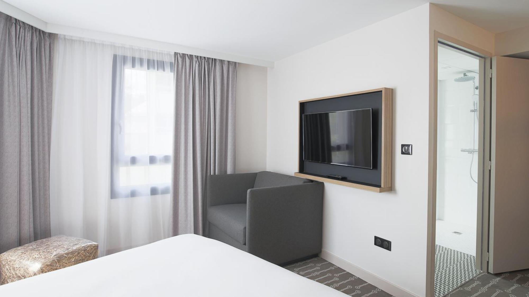 Ibis Styles Laval Centre Gare Otel Dış mekan fotoğraf