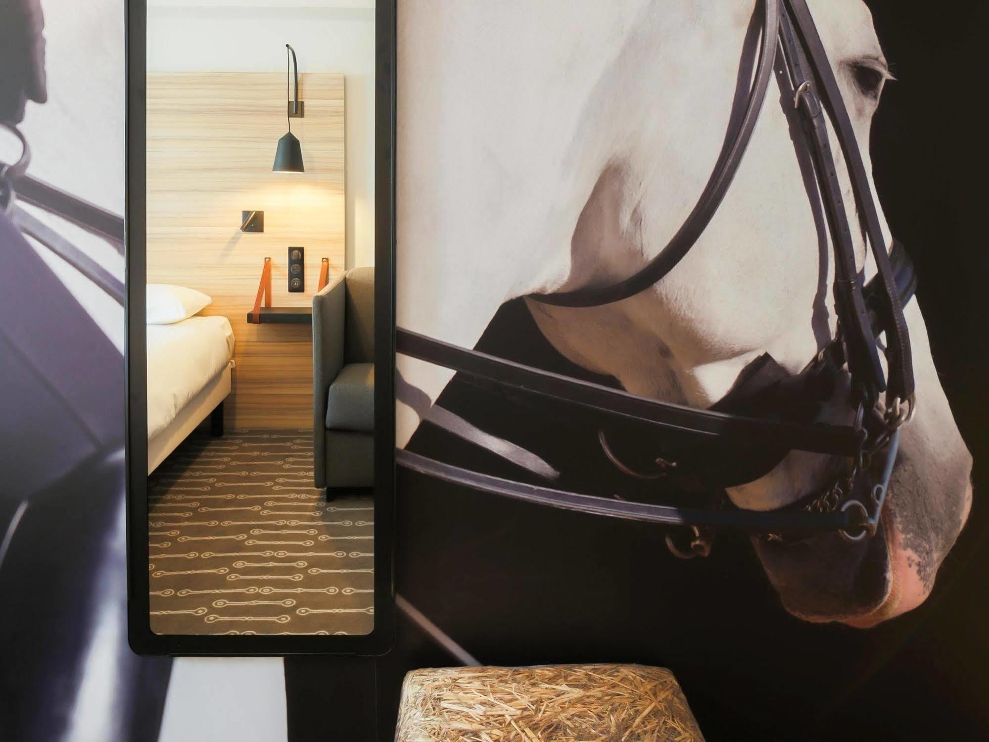 Ibis Styles Laval Centre Gare Otel Dış mekan fotoğraf