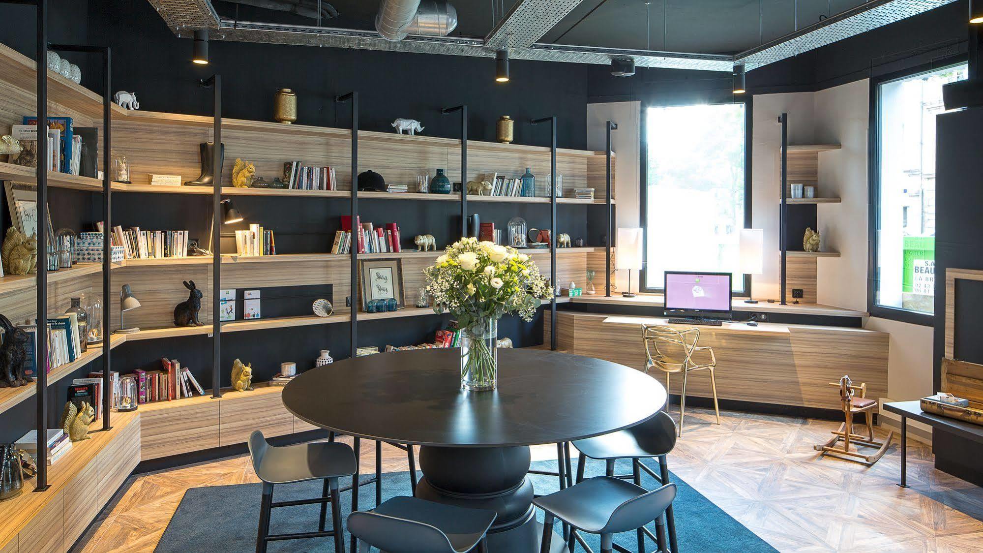 Ibis Styles Laval Centre Gare Otel Dış mekan fotoğraf